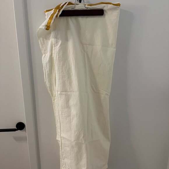 2 Kurtas, 1 Vest, 1 Veshti, 1 White Pants - Picture 6 of 8